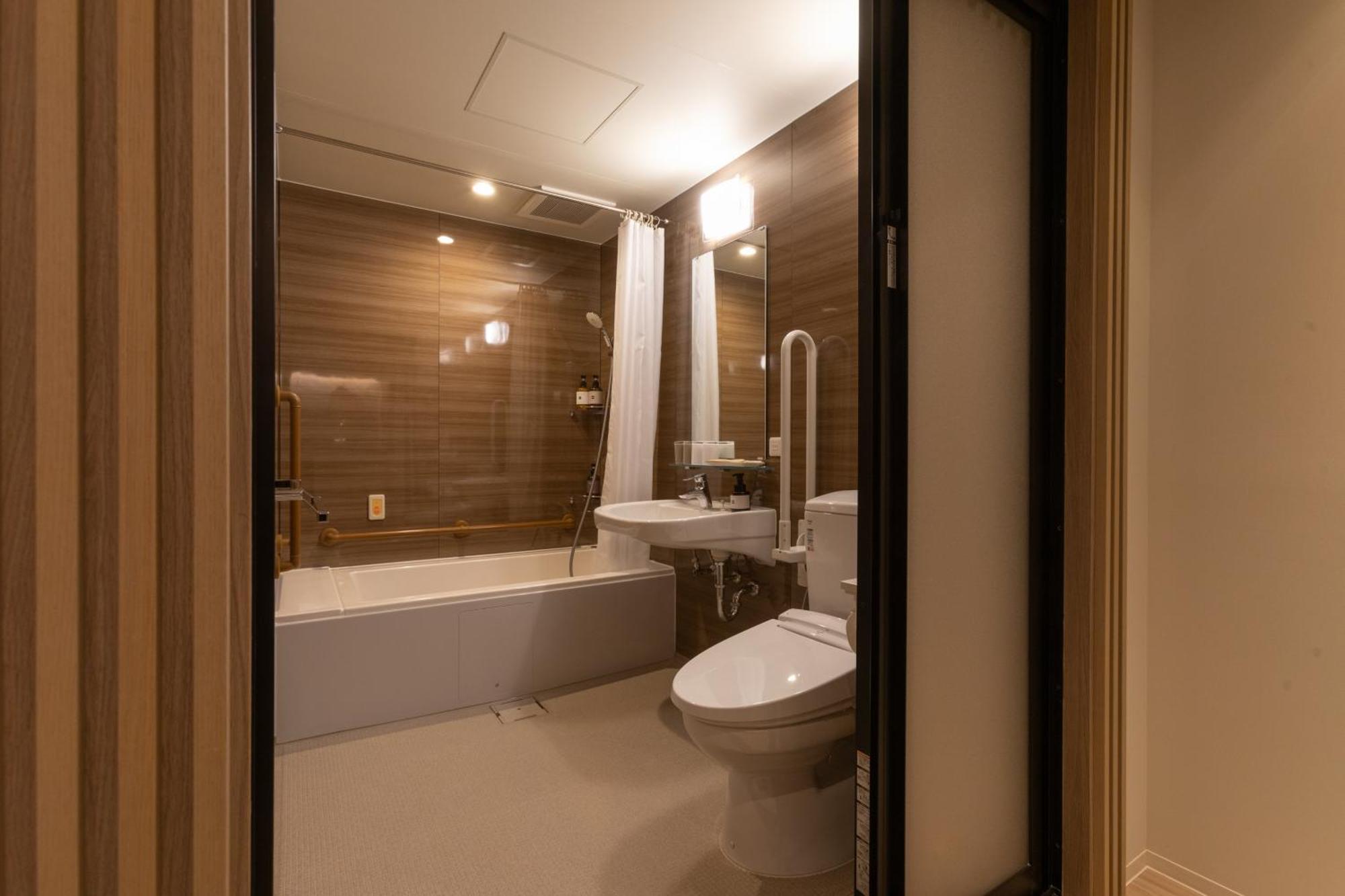 Hotel Fav Hiroshima Heiwaodori Extérieur photo